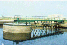 周边传动刮泥机